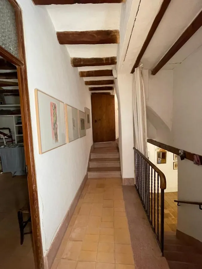펜션 Encantadora Casita En El Centro De 포르날루츠